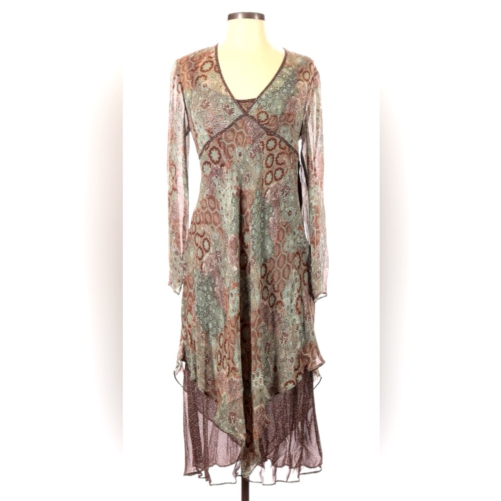 J. Jill casual. Slip with overdress. Form fitting, side zip for ease of wearing.